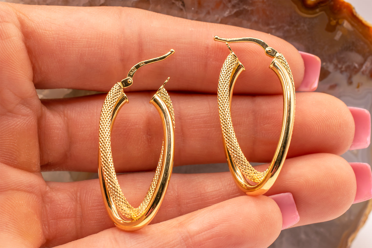 Vintage Estate 14k Yellow Gold Diamond Cut and Polished Finish Drop Twisted Hoop Latch Back Earrings