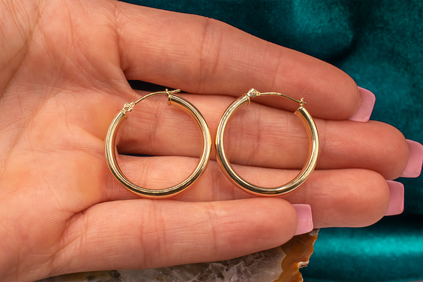 Vintage Estate 14k Yellow Gold High Polish 1 Inch Flat Edge Hoop Latch Back Earrings