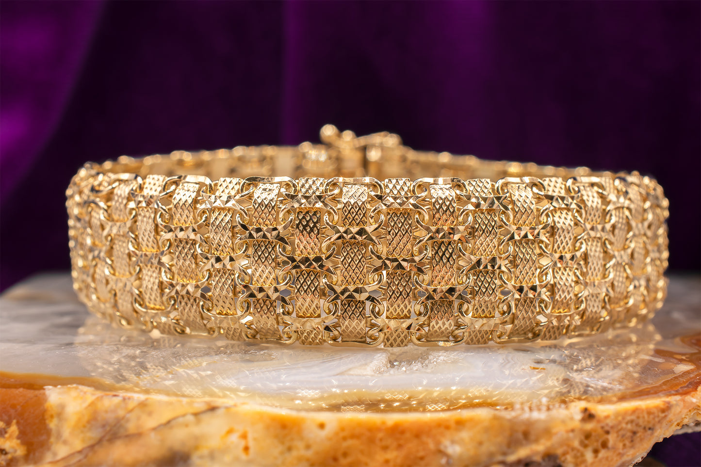 Vintage Estate Chunky 14k Yellow Gold Woven Bracelet with Lattice Design 7 Inches