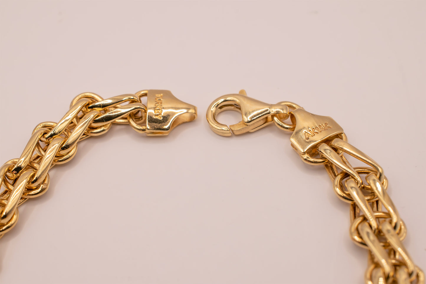Vintage 14k Yellow Gold High Polish Oval and Curved Fancy Link Bracelet 7 Inches