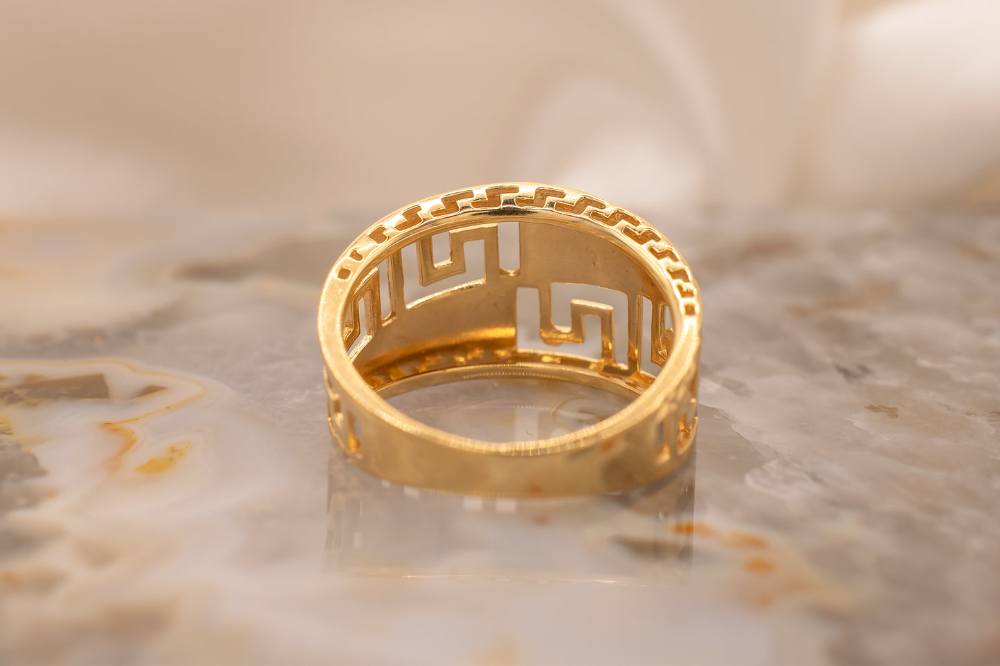 Vintage Estate 18K Yellow Gold Greek Design With Diamond Cut Detail Statement Ring Size 6