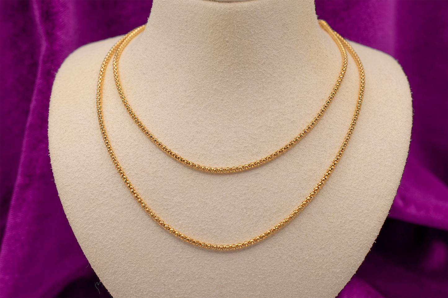 Vintage 18K Yellow Gold Popcorn Style Long Chain Necklace 22.5 Inches