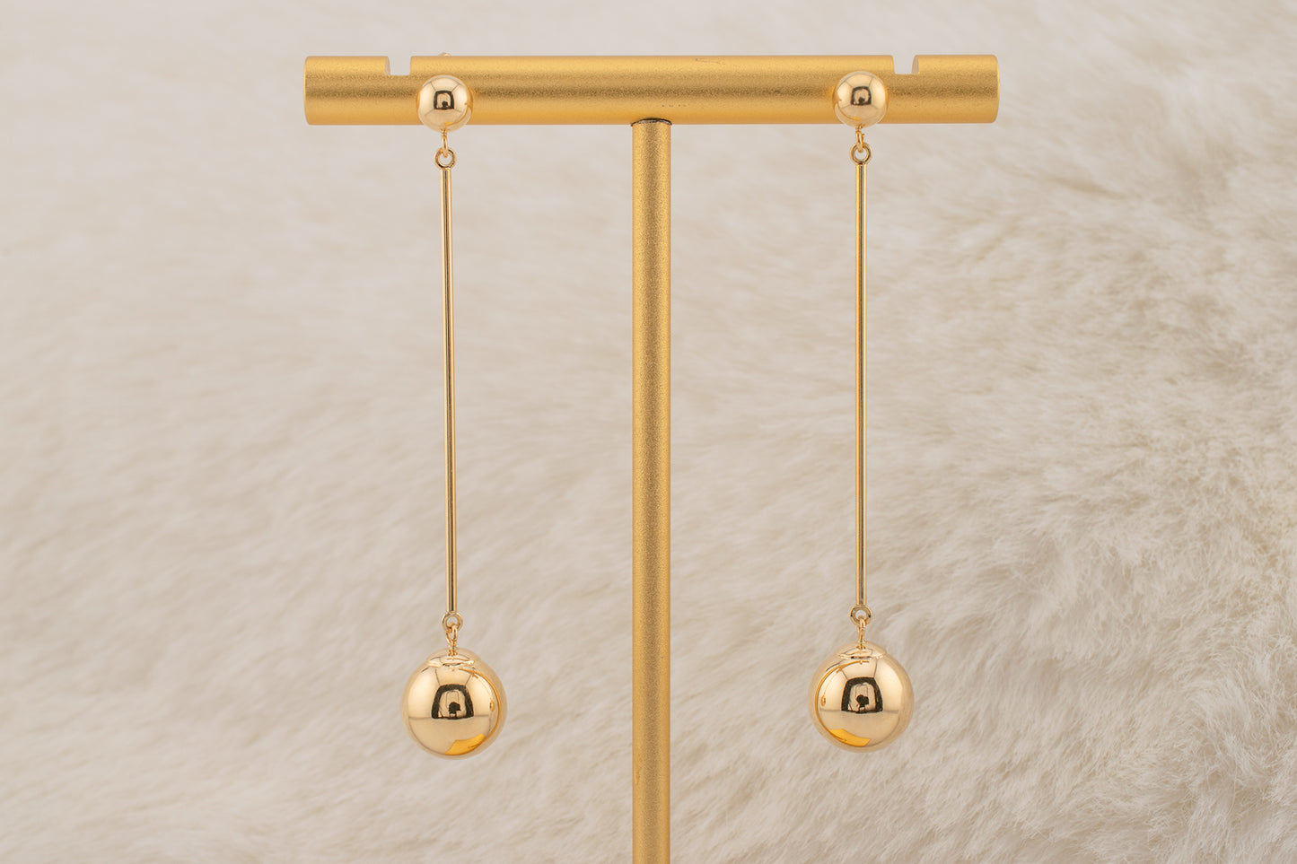 Vintage Estate 14KT Yellow Gold High Polish Contemporary Ball Drop Earrings 2 Inches