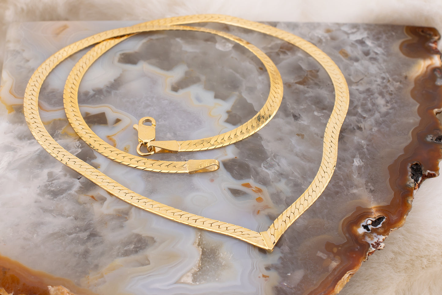 Circa 1980s Vintage 14 Karat Yellow Gold V Herringbone Necklace, Chain, 15.5 Inches 3.2mm