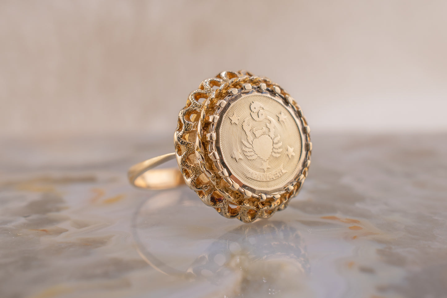 Circa 1980s Vintage 14 Karat Yellow Gold Astrological Cancer Zodiac Signet Sign Ring Size 7