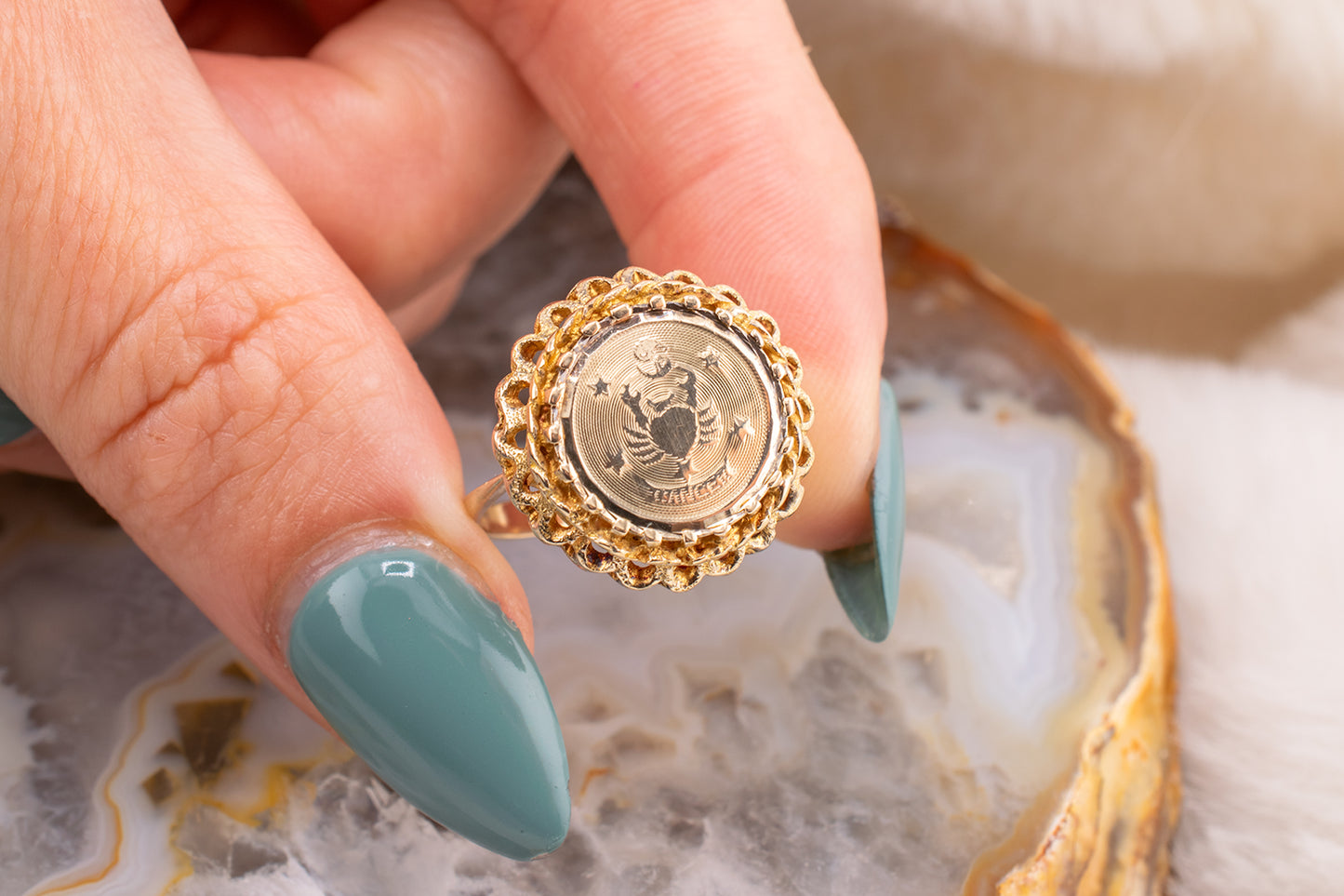 Circa 1980s Vintage 14 Karat Yellow Gold Astrological Cancer Zodiac Signet Sign Ring Size 7