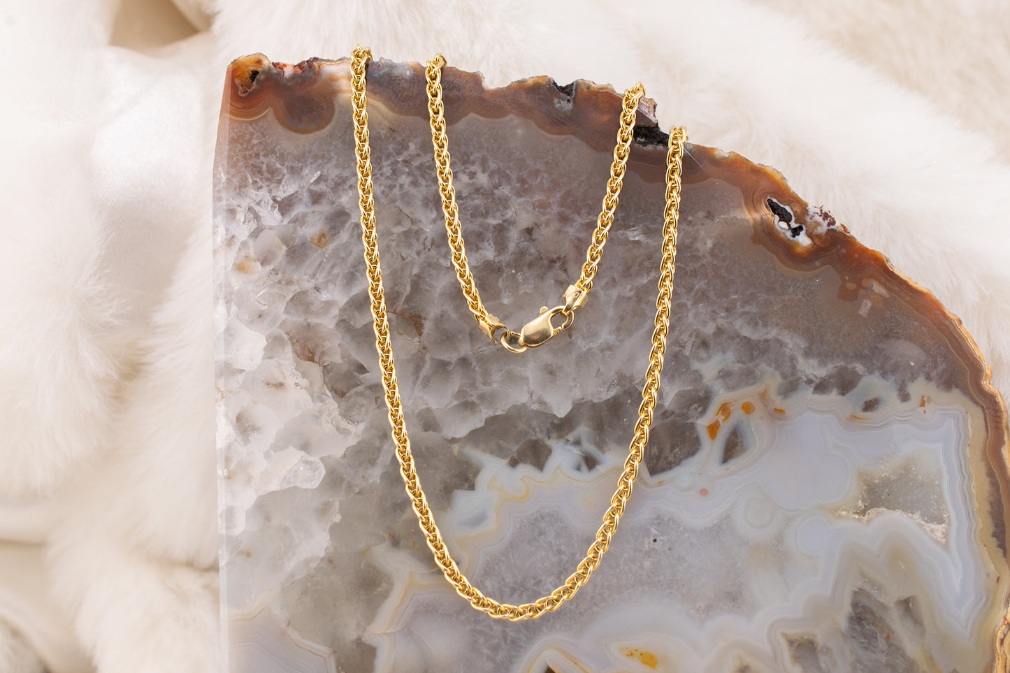 Circa 2000s Unisex Vintage Estate 14 Karat Yellow Gold 1.9mm Wheat Chain 19.5 Inches