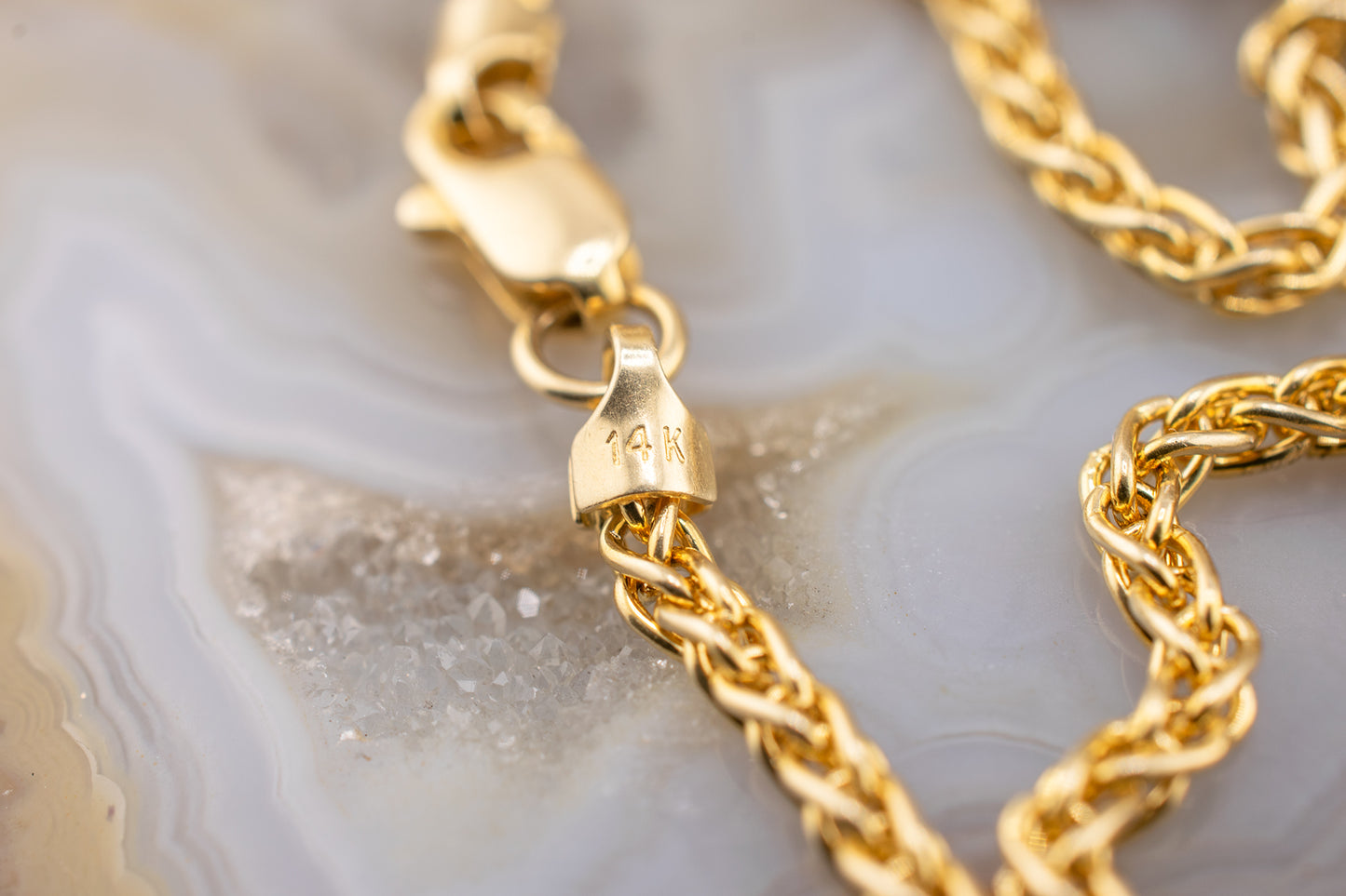 Circa 2000s Unisex Vintage Estate 14 Karat Yellow Gold 1.9mm Wheat Chain 19.5 Inches