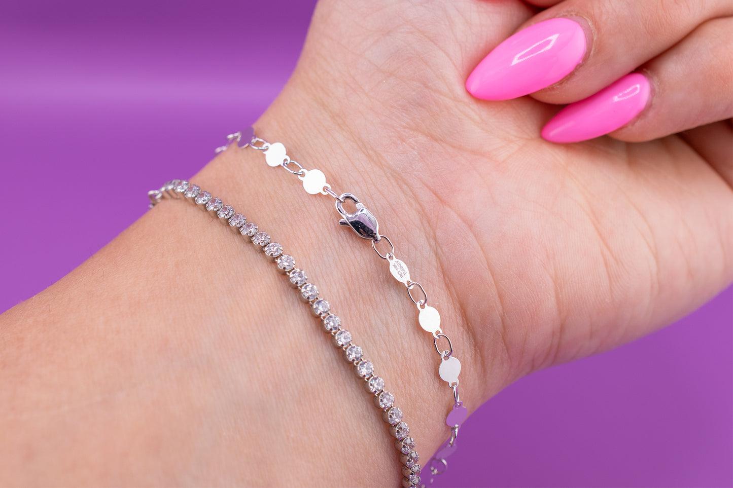 Minimalist 14 Karat White Gold Reflective Mirror Bracelet 7 Inches 4mm