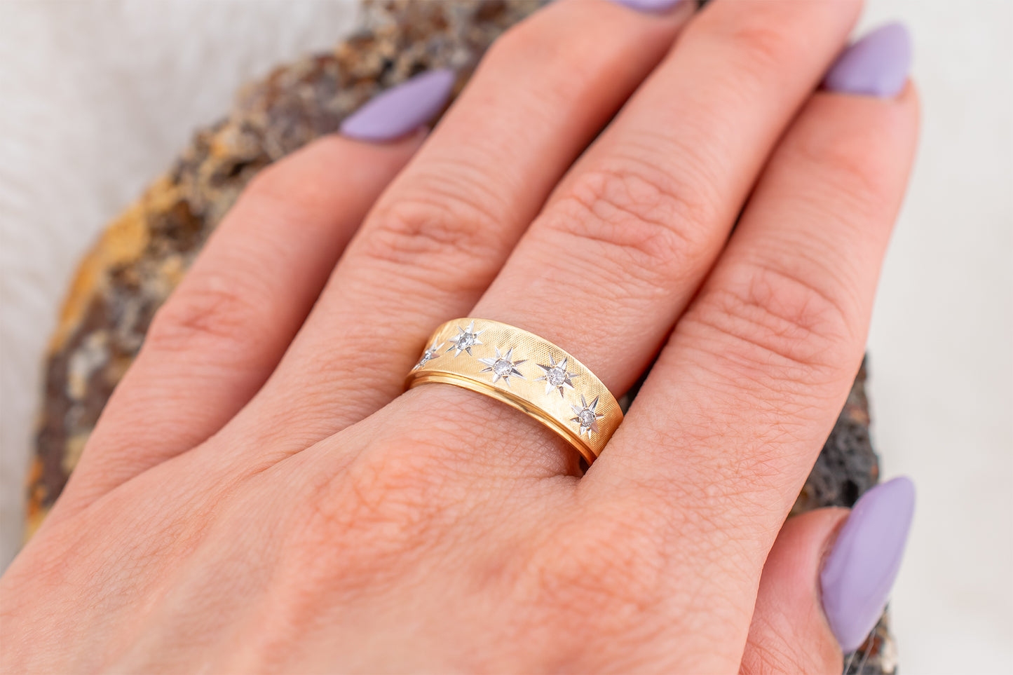 Vintage Mid-Century Retro 1966 14 Karat Yellow Gold Starburst Diamond Ring 0.12 CTW