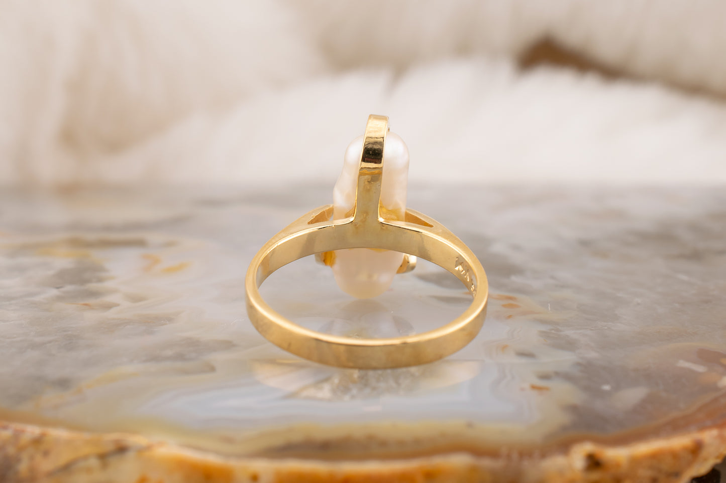 Vintage Estate 14 Karat Yellow Gold Baroque Pearl & Diamond Ring Size 5.75