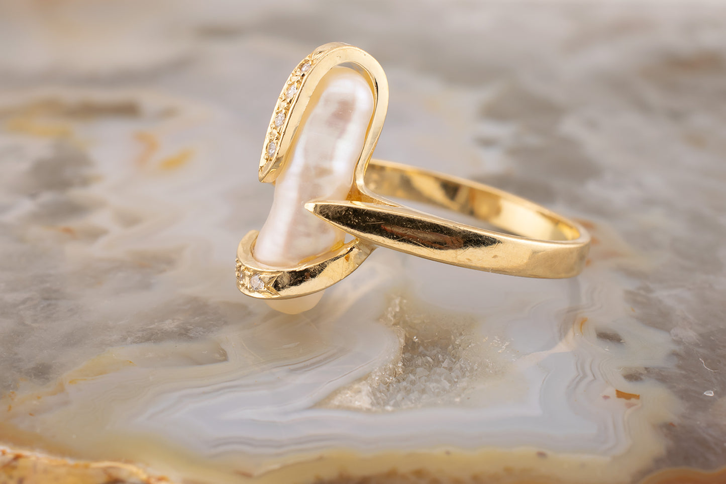 Vintage Estate 14 Karat Yellow Gold Baroque Pearl & Diamond Ring Size 5.75