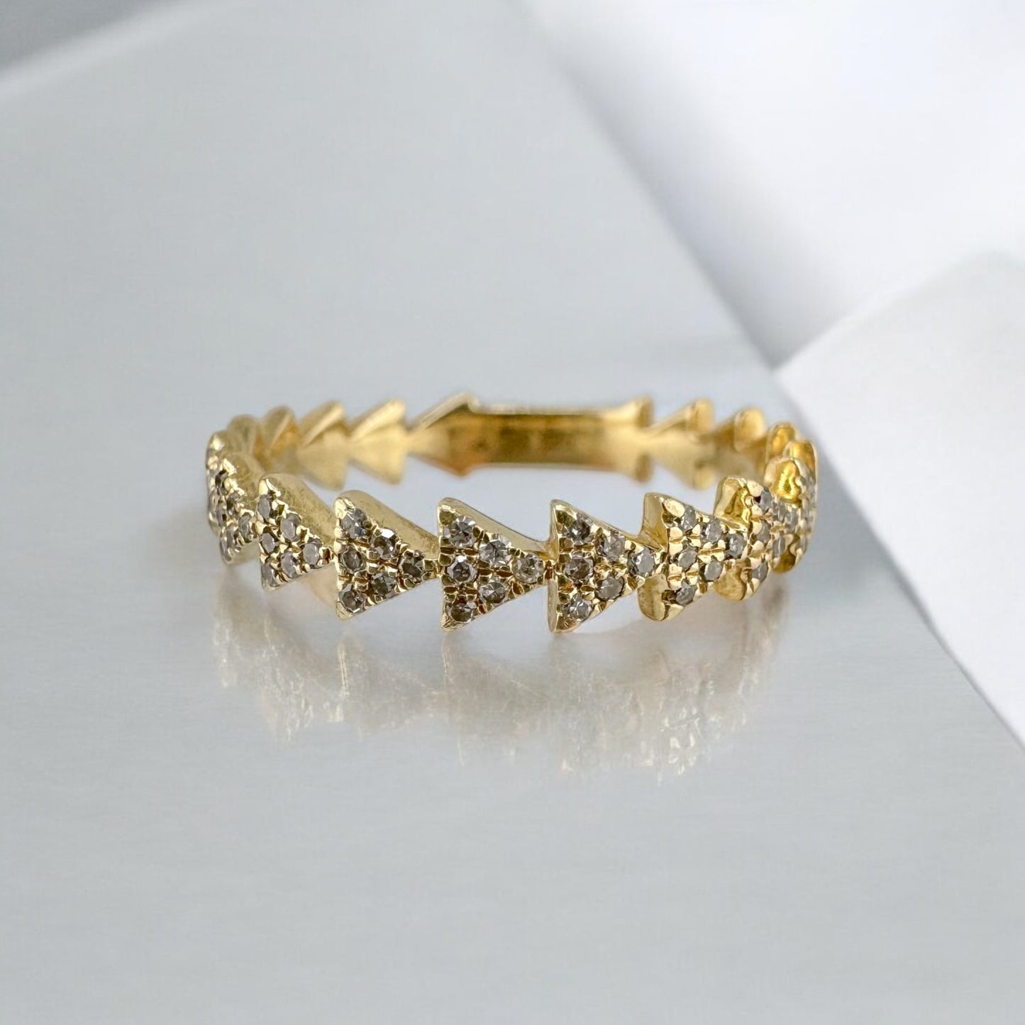 Minimalist Petite Vintage Estate 14 Karat Yellow Gold Triangle Design Pave Set Diamond Stackable Band 0.15CTW