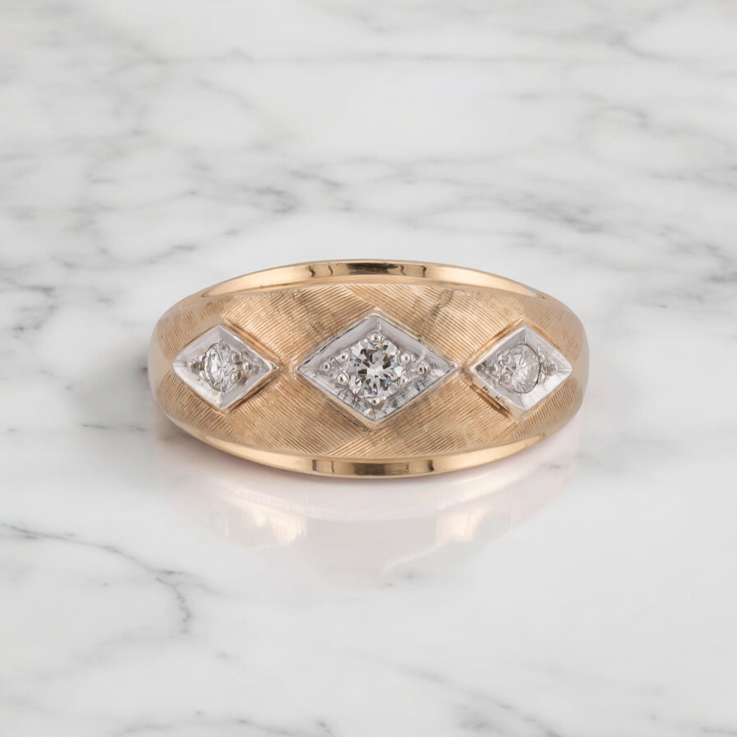 Unisex Retro Wide Band 1960s Vintage 14K Yellow Gold 0.20ctw. Diamond Ring Size 7.75