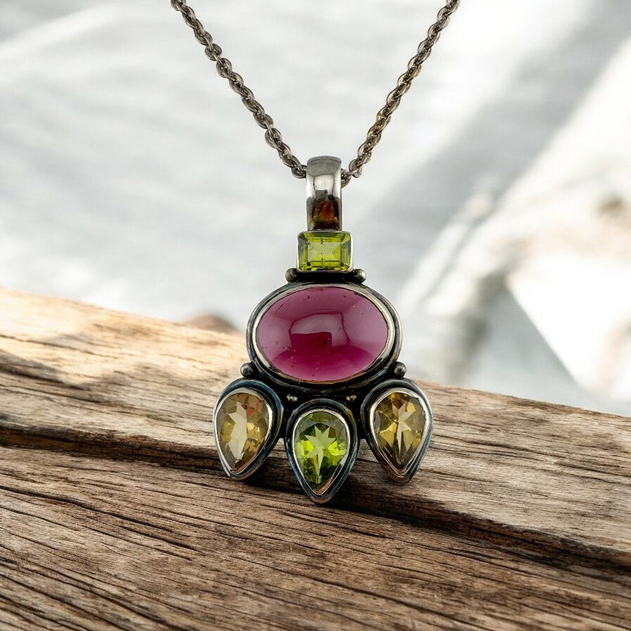 Vintage 925 Sterling Silver Bezel Set Rhodolite Garnet, Citrine, and Peridot Statement Pendant Necklace