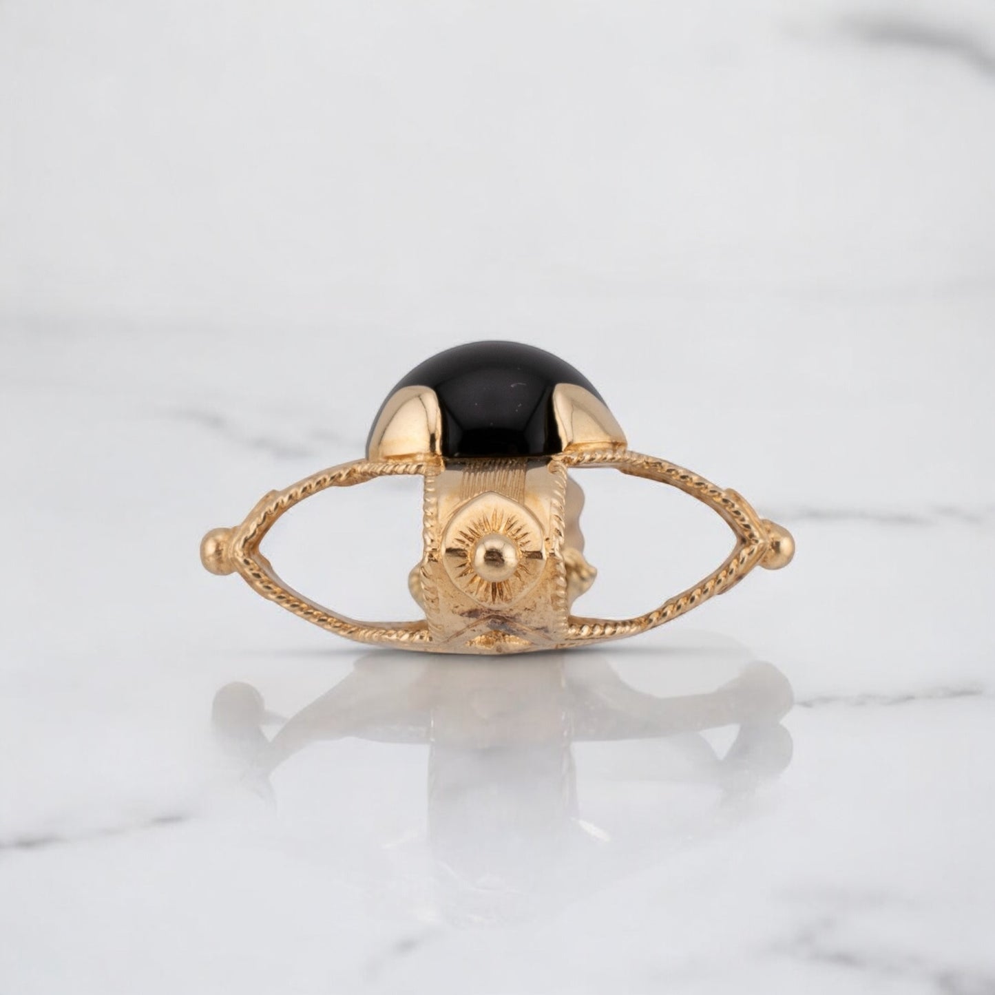 Vintage Italian 14 Karat Yellow Gold Black Onyx Ornate Pendant