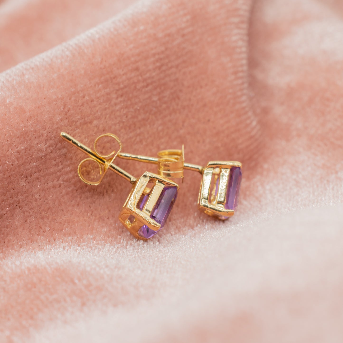 Vintage 14k Yellow Gold Emerald Cut Amethyst Studs