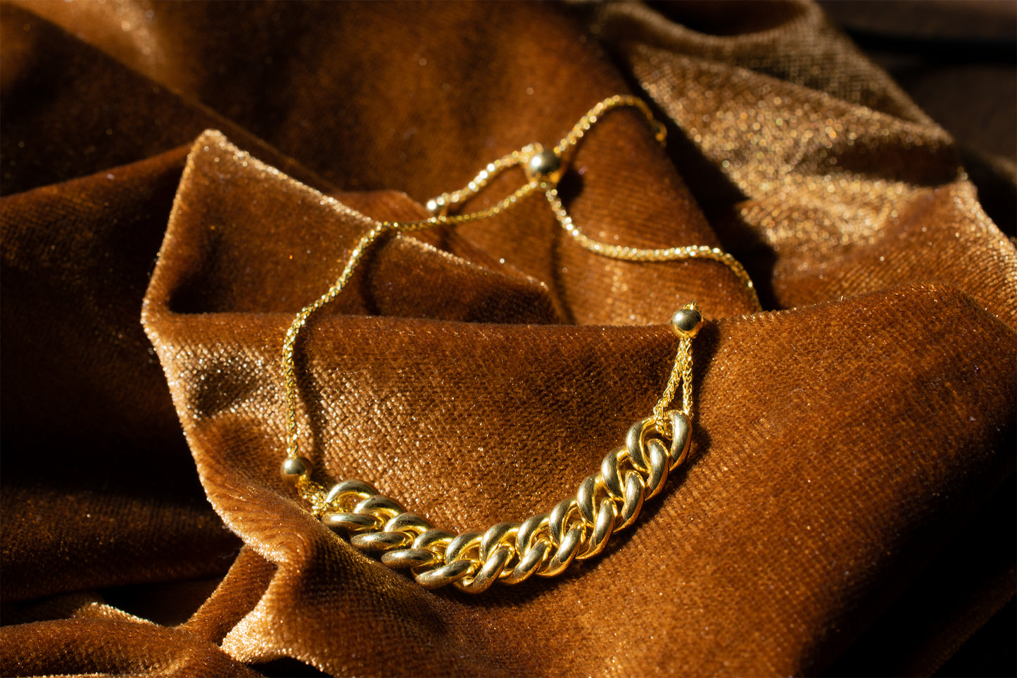 14K Gold Curbed Chain Bolo Bracelet