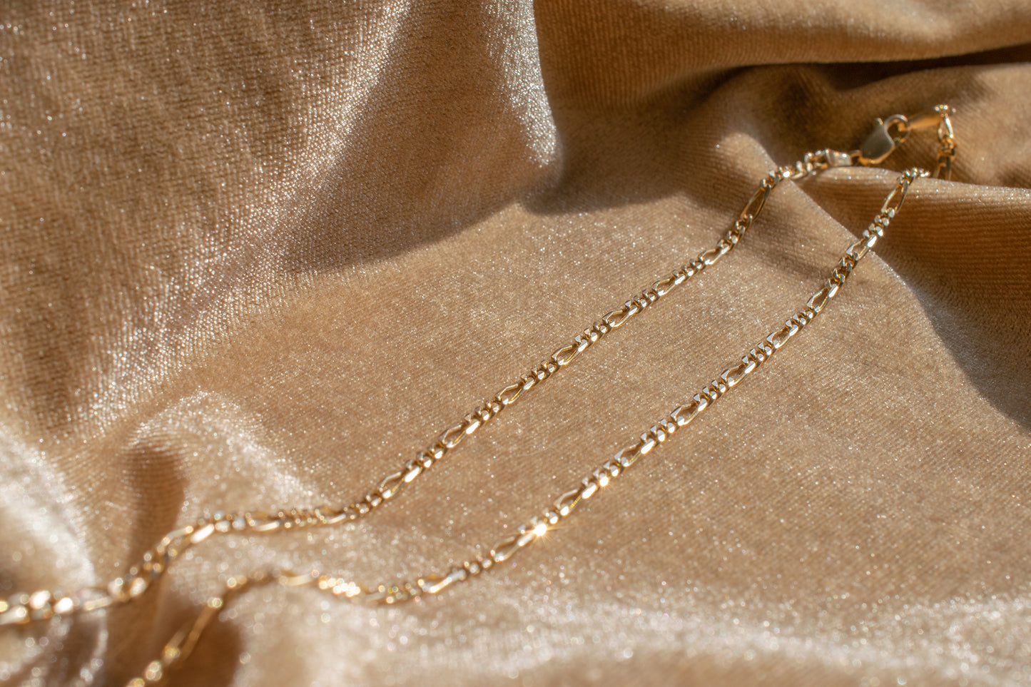 Vintage 14k Yellow Gold Figaro Chain