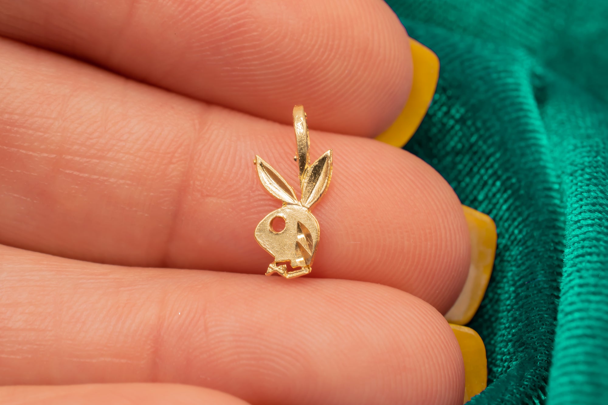 Vintage 14k Playboy Bunny Charm