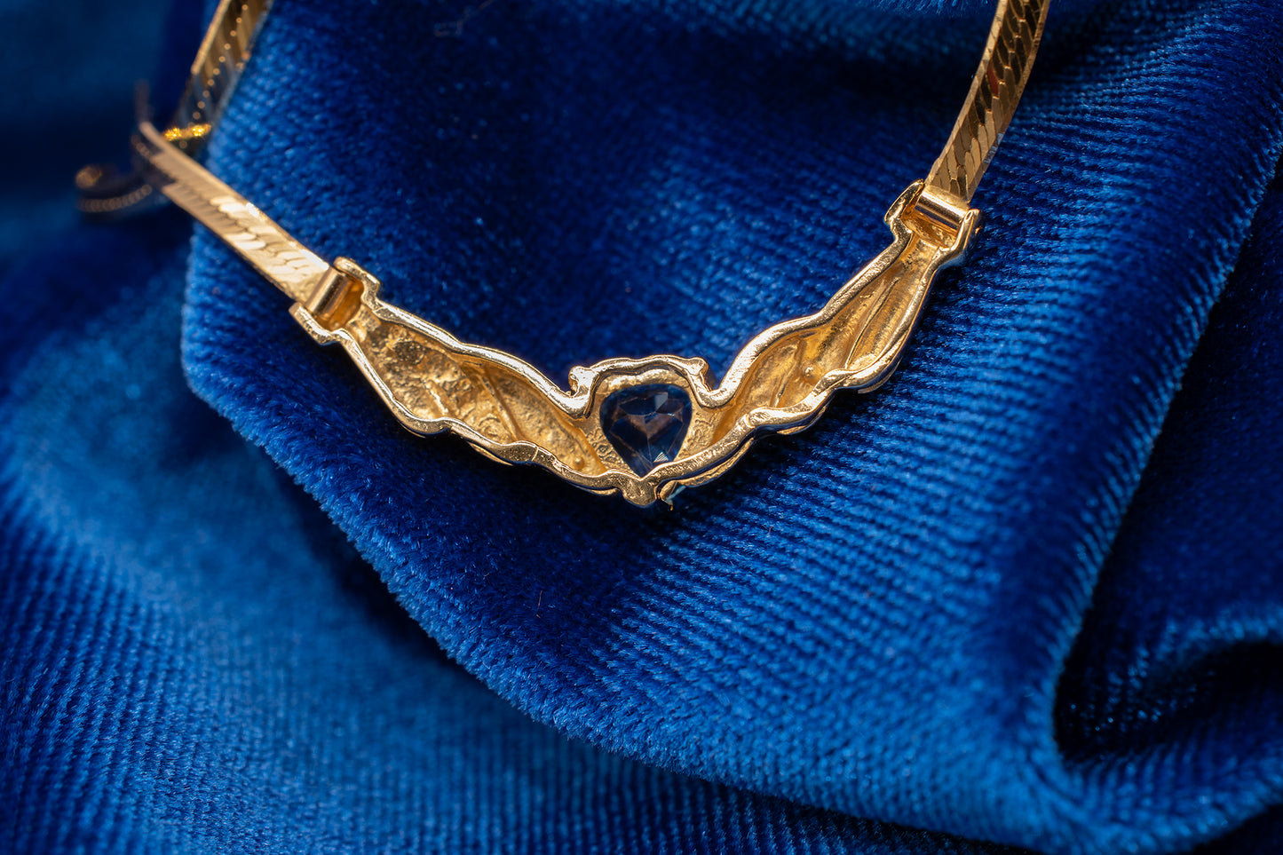 Vintage 14k Yellow gold Blue Topaz Heart Necklace Herringbone Style Chain