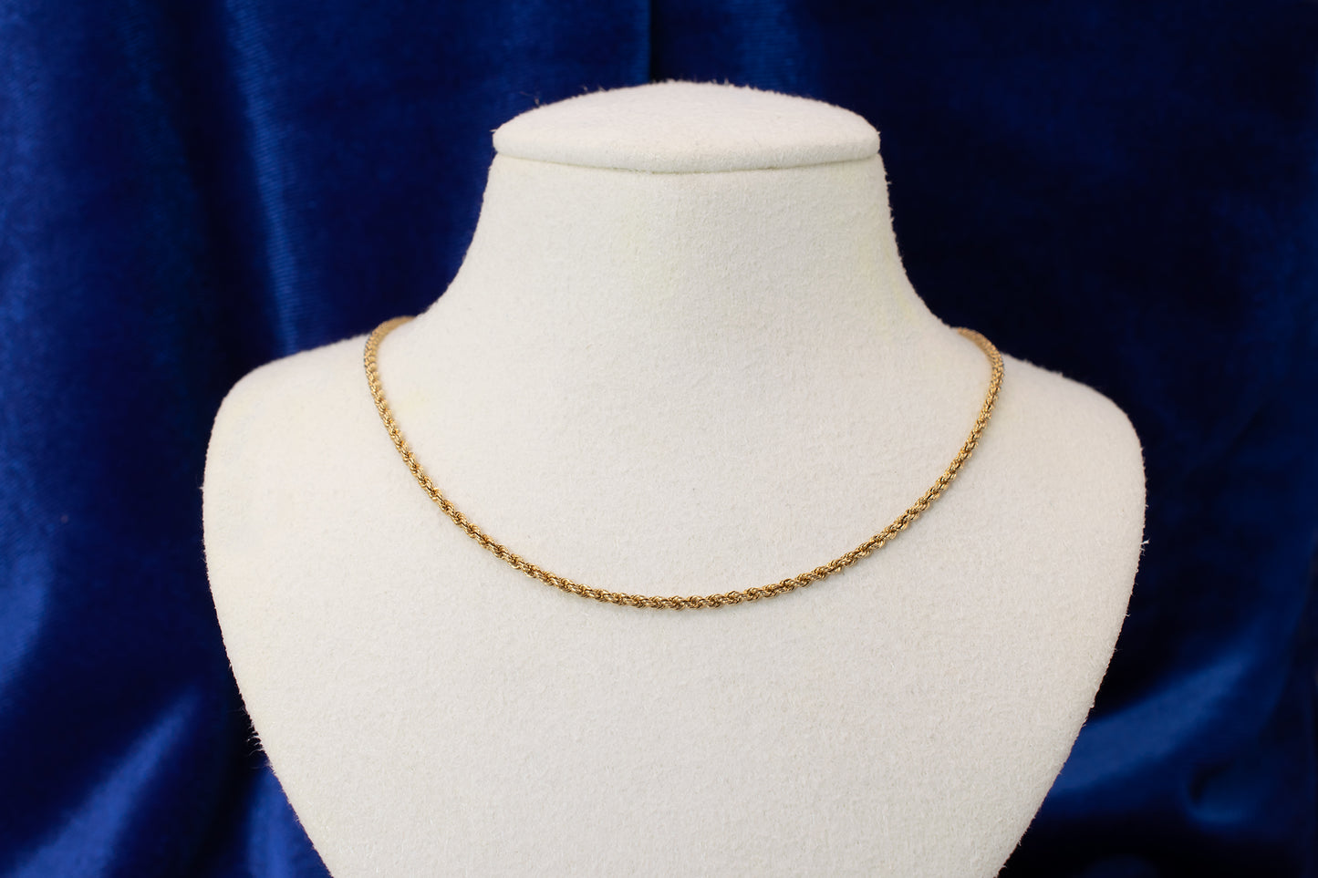 Vintage 14k Yellow Gold Choker Style Rope Chain