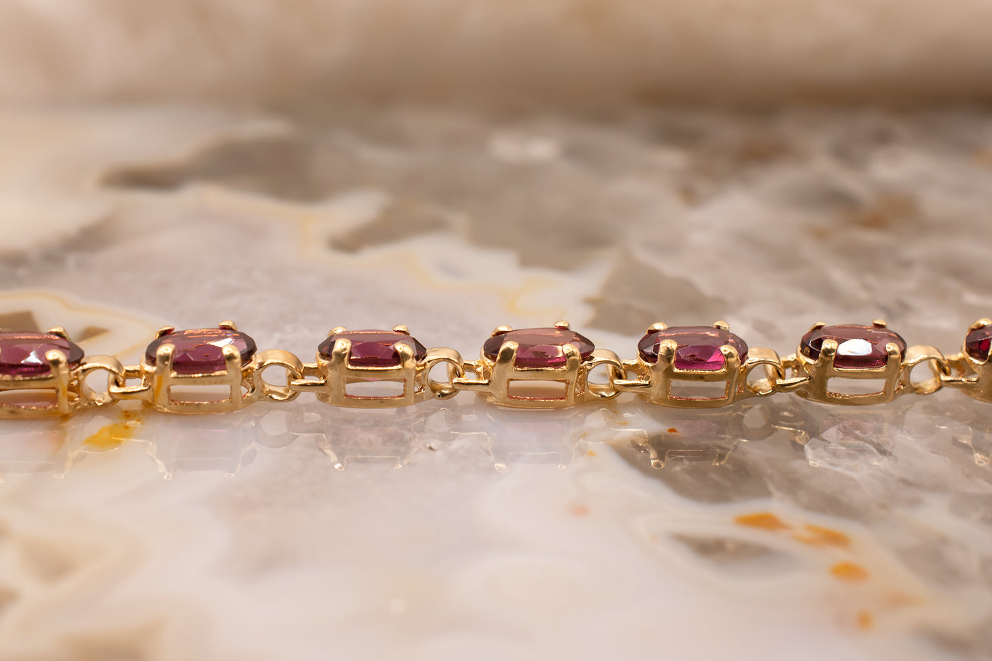 Vintage 10k Yellow Gold Oval Rhodolite Garnet Line Bracelet 7 Inches