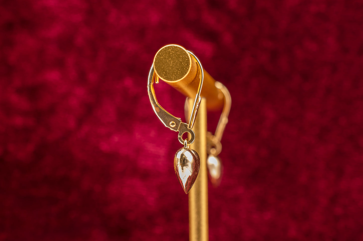 Vintage Art Deco Style 14k Yellow Gold Puffy Heart Leverback Dangle Earring