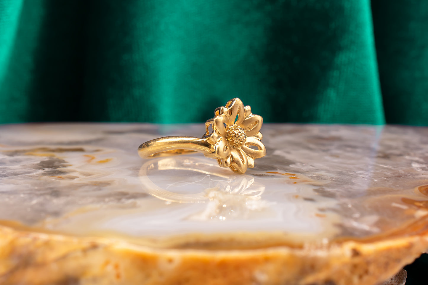 Vintage 18k Yellow Gold Sunflower Bypass Ring Size 6