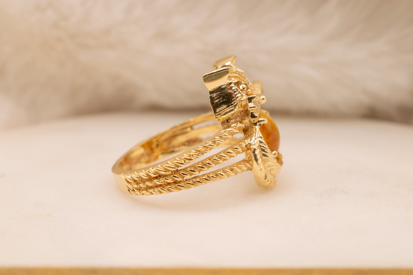 Vintage 14k Yellow Gold Tiger's Eye Quartz & Diamond Kitty Cat Rope Detail Ring