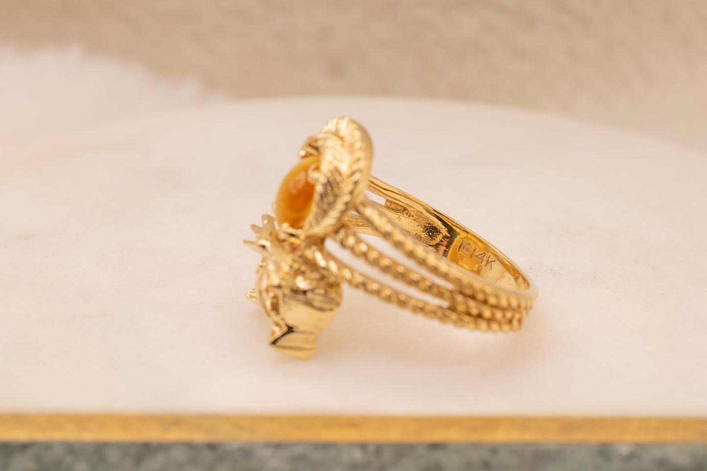 Vintage 14k Yellow Gold Tiger's Eye Quartz & Diamond Kitty Cat Rope Detail Ring