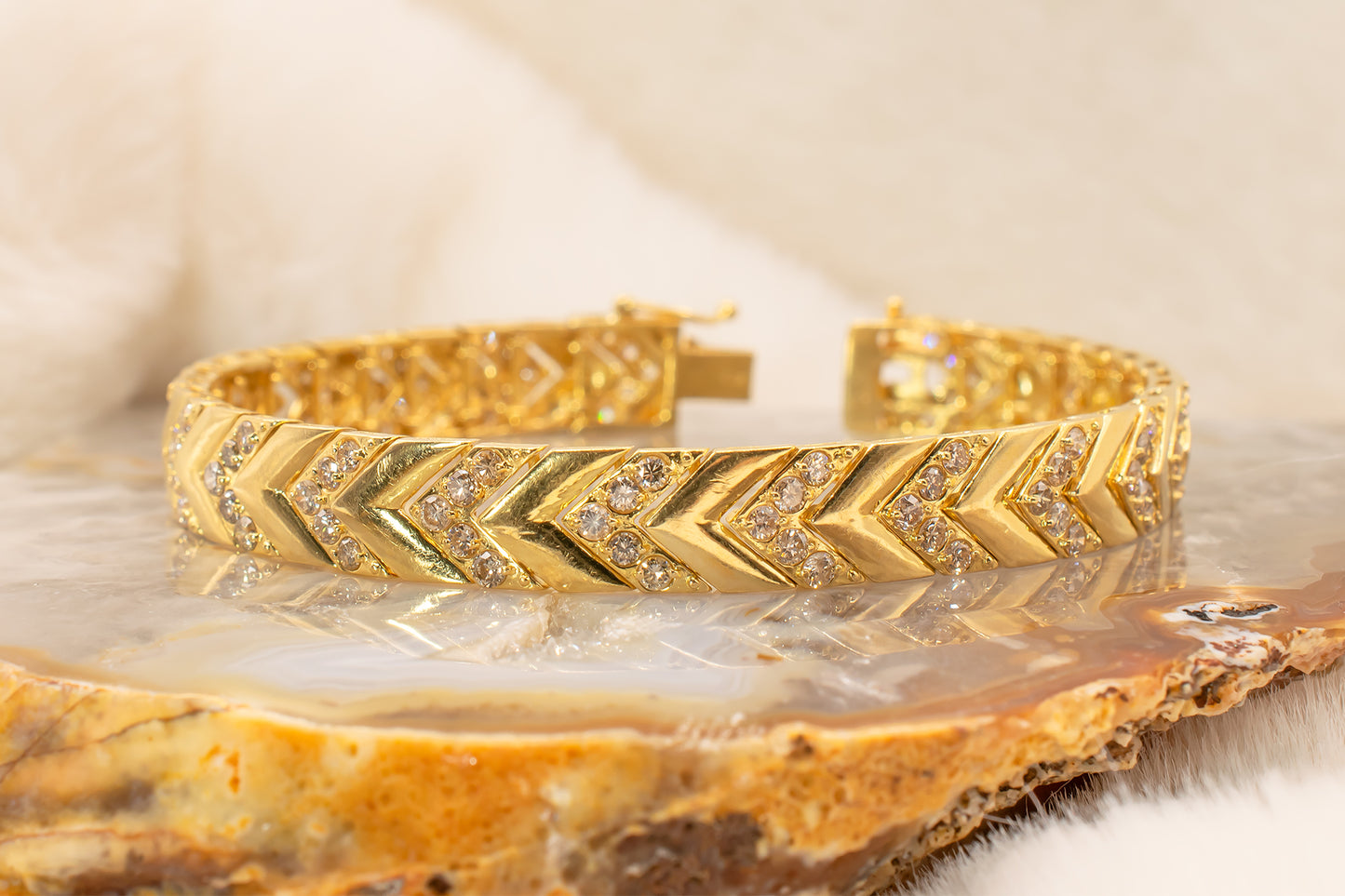 Vintage 18k Yellow Gold Chevron Link Diamond Line Bracelet 7 Inches