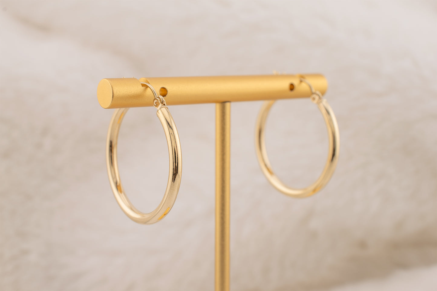 Vintage 10KT Yellow Gold Hoop Earrings 26mm