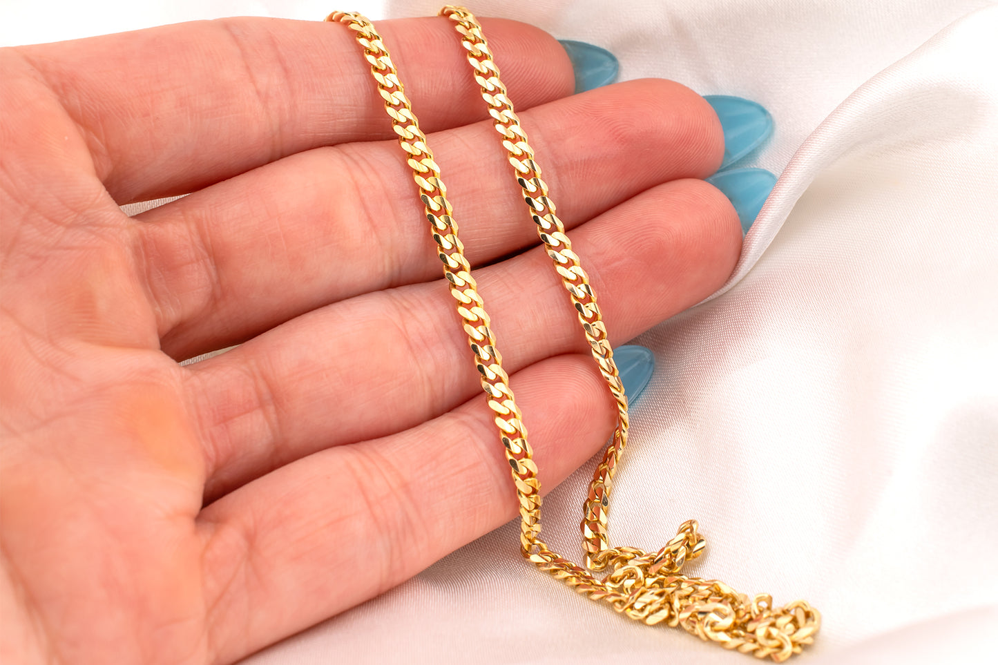 Unisex Vintage Solid Link 14 Karat Yellow Gold 3.1mm Flat Curb Chain 18 Inches