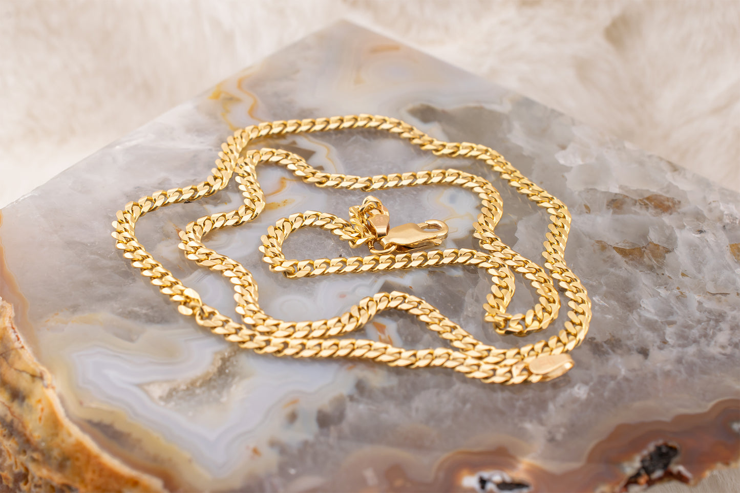 Unisex Vintage Solid Link 14 Karat Yellow Gold 3.1mm Flat Curb Chain 18 Inches