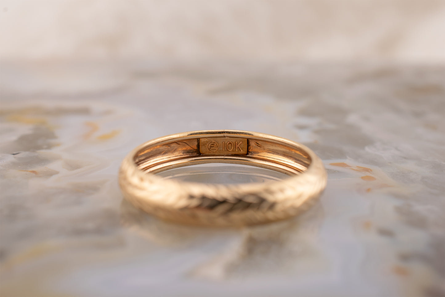 Minimalist Vintage 10 Karat Yellow Gold Etched Design 3.9mm Stackable Band Size 7 Circa Early 2000s