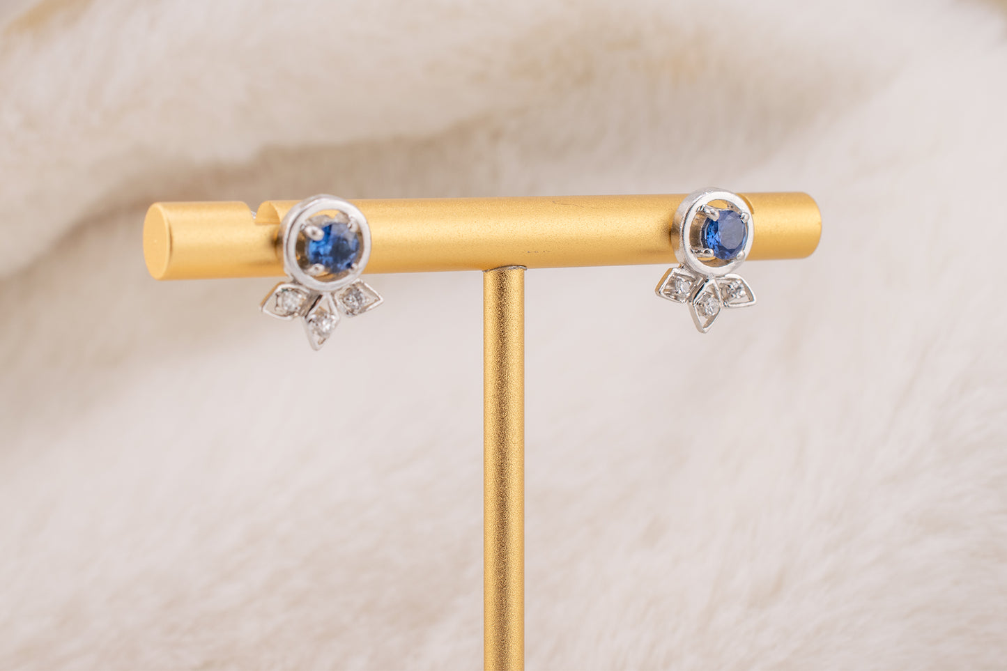 Minimalist Circa 2000s Vintage Estate 14 Karat White Gold 0.50 Carat Round Blue Sapphire and 0.06 Carat Diamond Push Back Stud Earrings