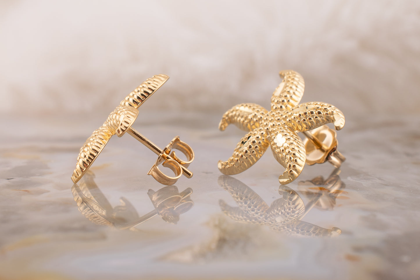 Vintage 14 Karat Yellow Gold Starfish Stud Earrings