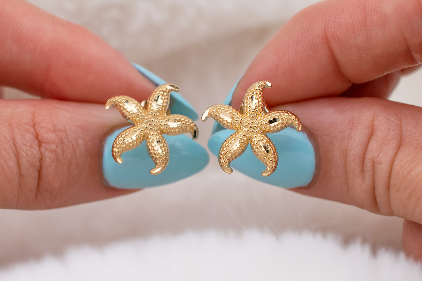 Vintage 14 Karat Yellow Gold Starfish Stud Earrings