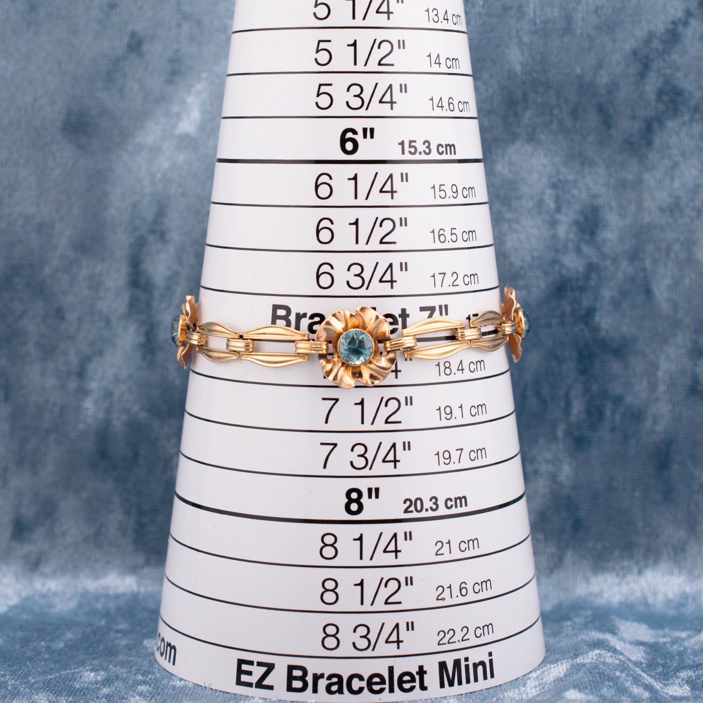 Vintage 1950s 14K Yellow Gold 3.06ctw Natural Blue Zircon Flower Link Bracelet