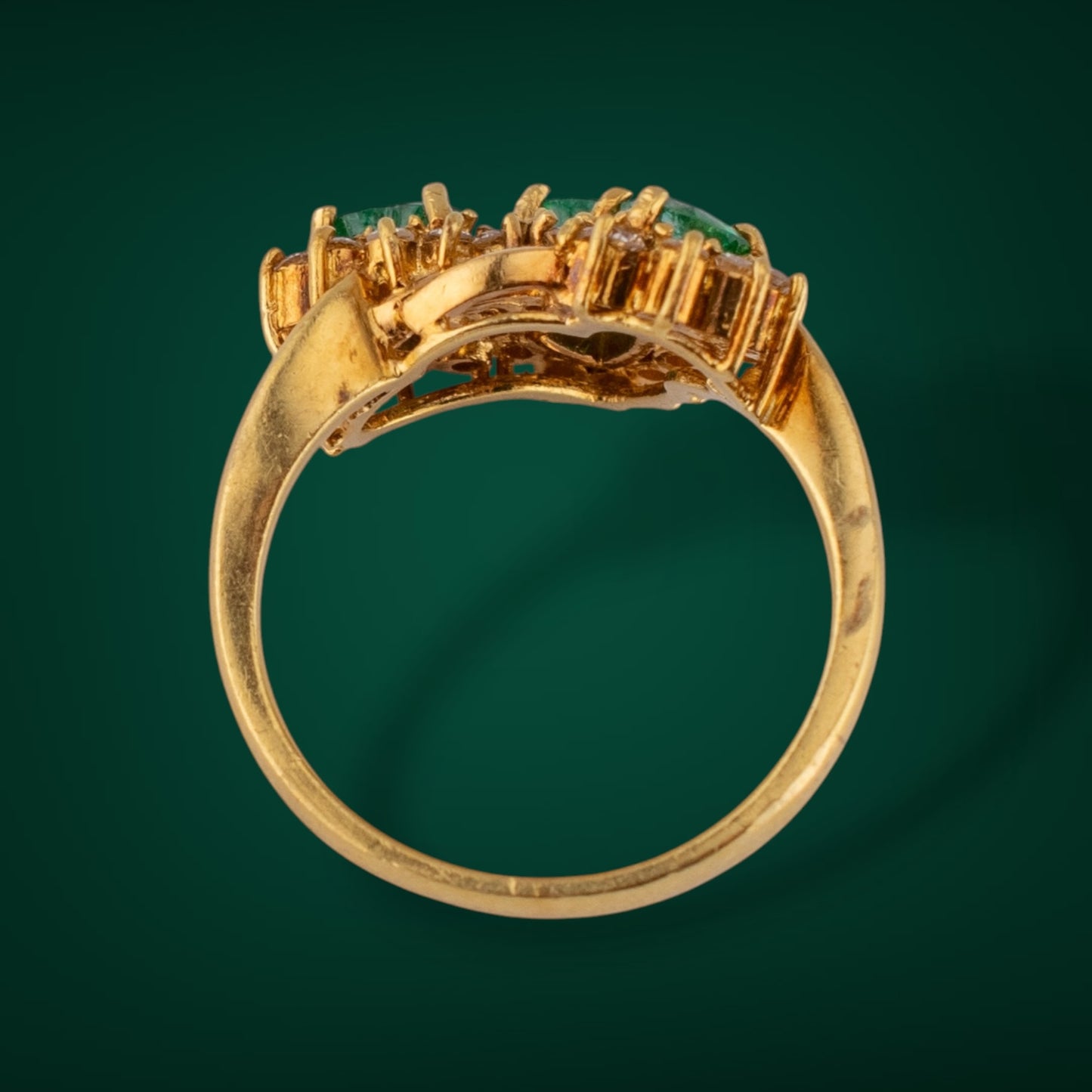 Vintage 16K Gold 0.72ctw Natural Emerald & Diamond Heart Cluster Ring Size 6
