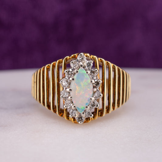 Vintage 1970s Ribbed 14K Gold Natural Opal Ring 0.28ct Diamond Halo Size 9