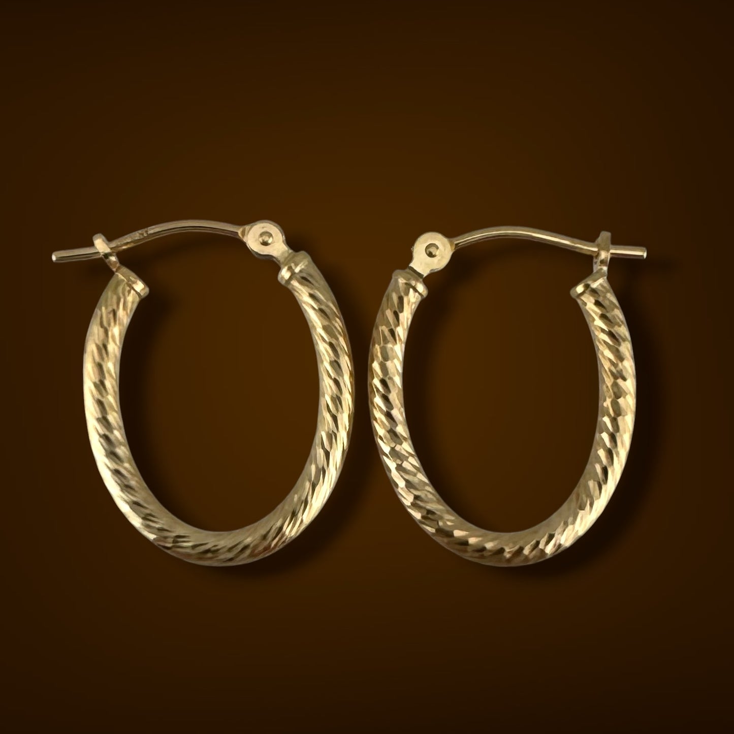 Vintage 14K Yellow Gold Diamond Cut Small Hoop Earrings 0.6g 18mm