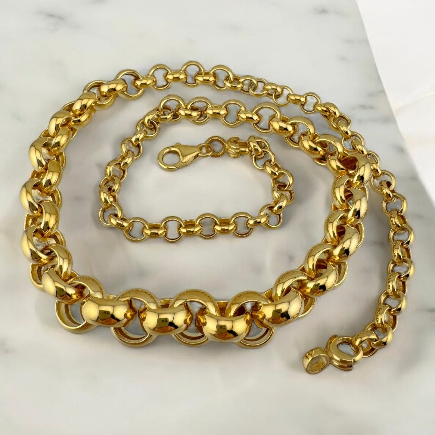 Vintage Estate 14 Karat Yellow Gold Rolo Chain with Graduated Round Links 18 inches