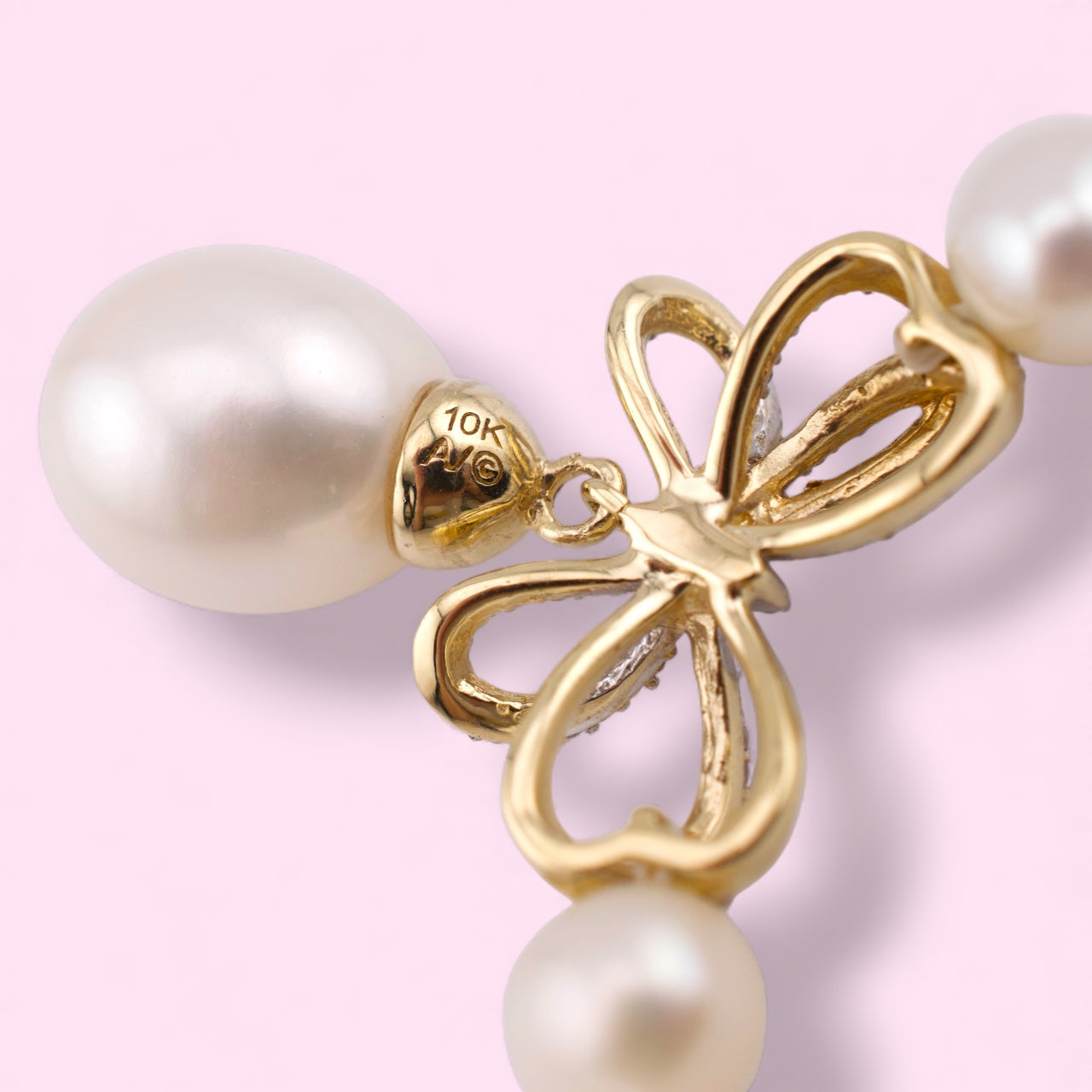 Vintage 10K Yellow Gold Diamond & Pearl Necklace with Bow Pendant