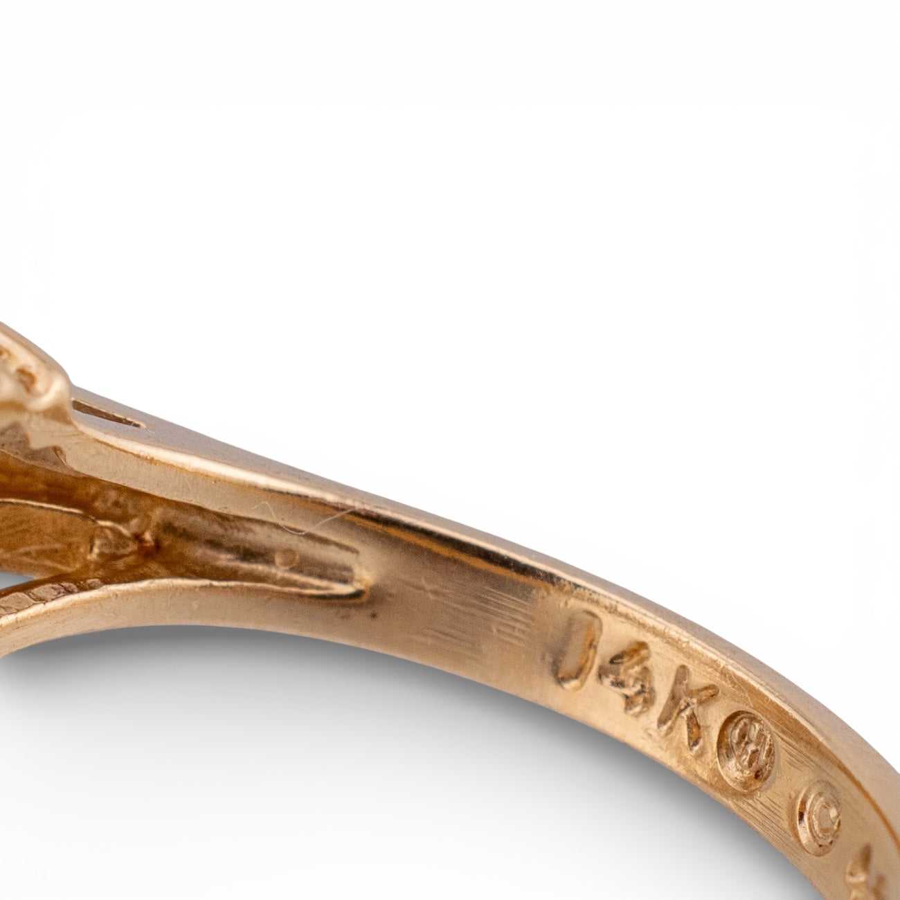 Vintage 14K Yellow Gold Round & Baguette Diamond Heart Ring 1.04 CTW