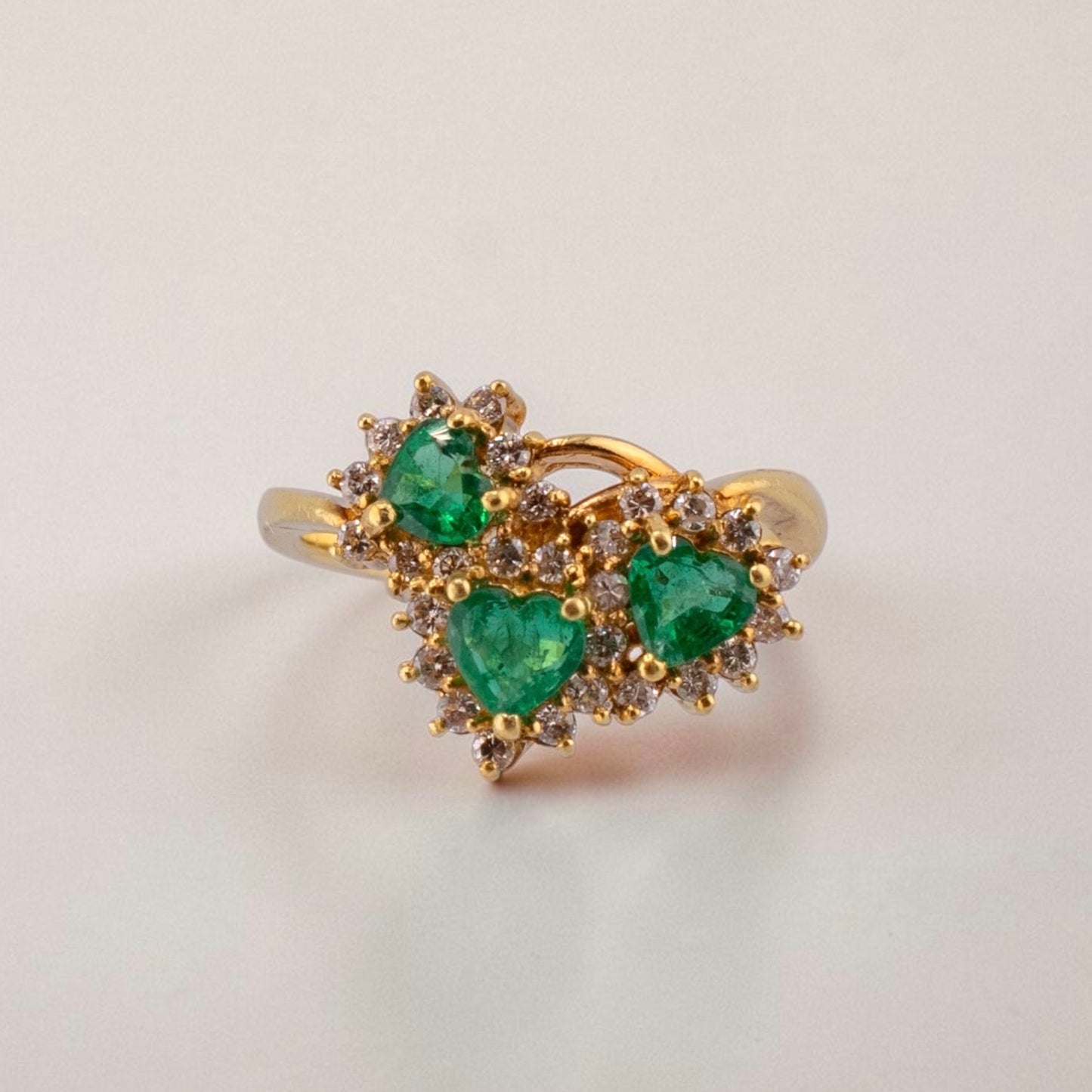 Vintage 16K Gold 0.72ctw Natural Emerald & Diamond Heart Cluster Ring Size 6