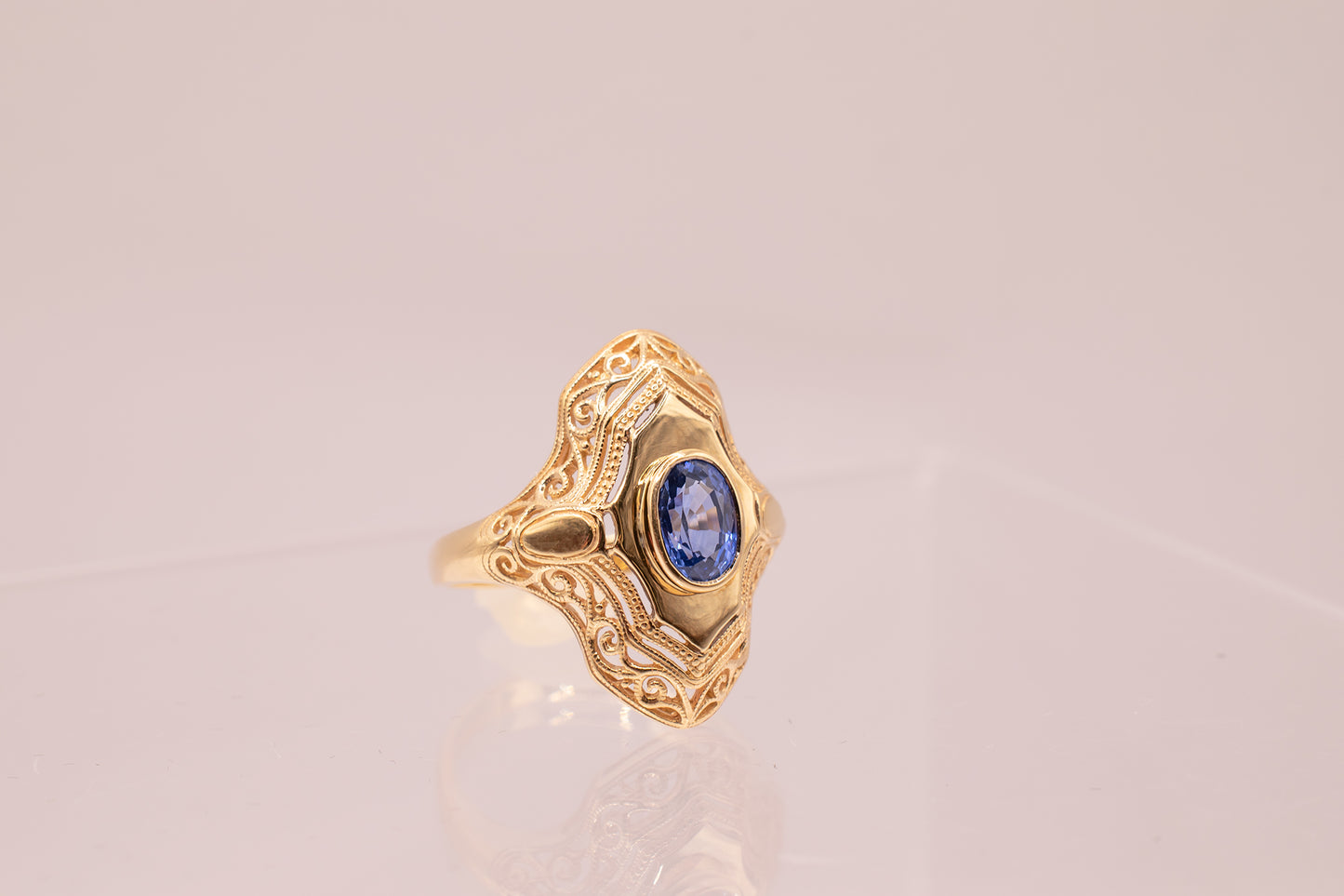 Vintage 14k Yellow Gold Blue Sapphire Edwardian Style Ornate Ring