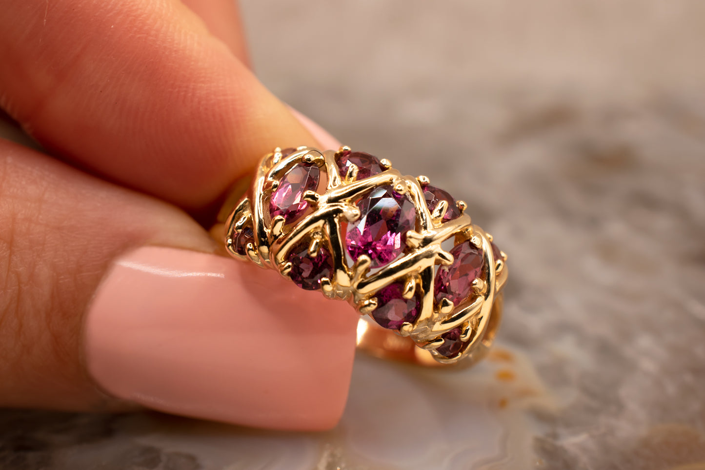 Vintage Estate 14k Yellow Gold Rhodolite Garnet Lattice Design Ring