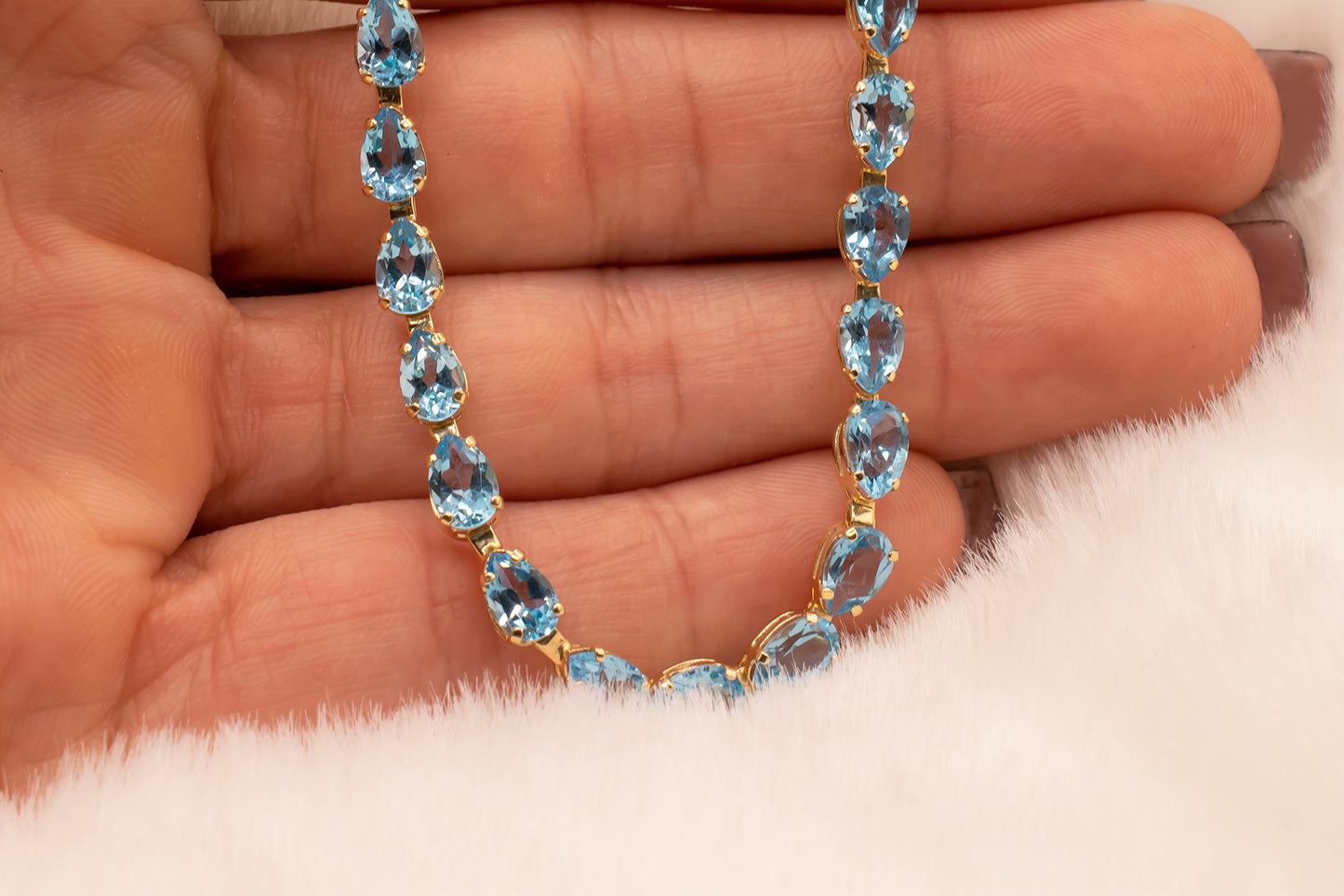 Vintage 14k Yellow Gold Pear Shape Swiss Blue Topaz Tennis Line Bracelet